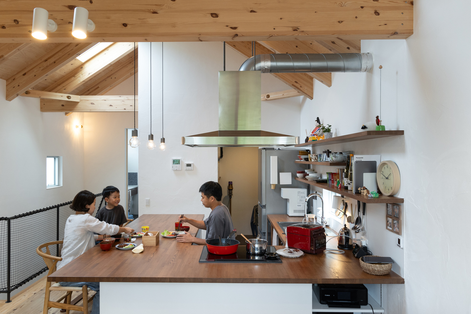 ナロースペースを魅力的にする家